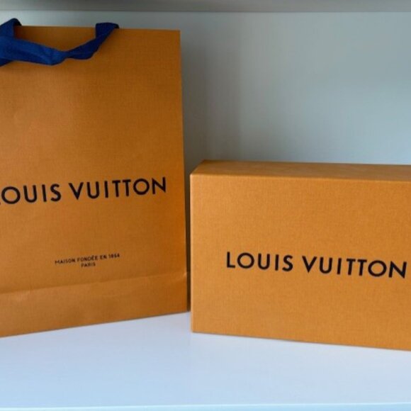 Louis Vuitton LockMe II BB Noir – Black Grained Calfskin with Silver Hardware - Picture 16 of 16